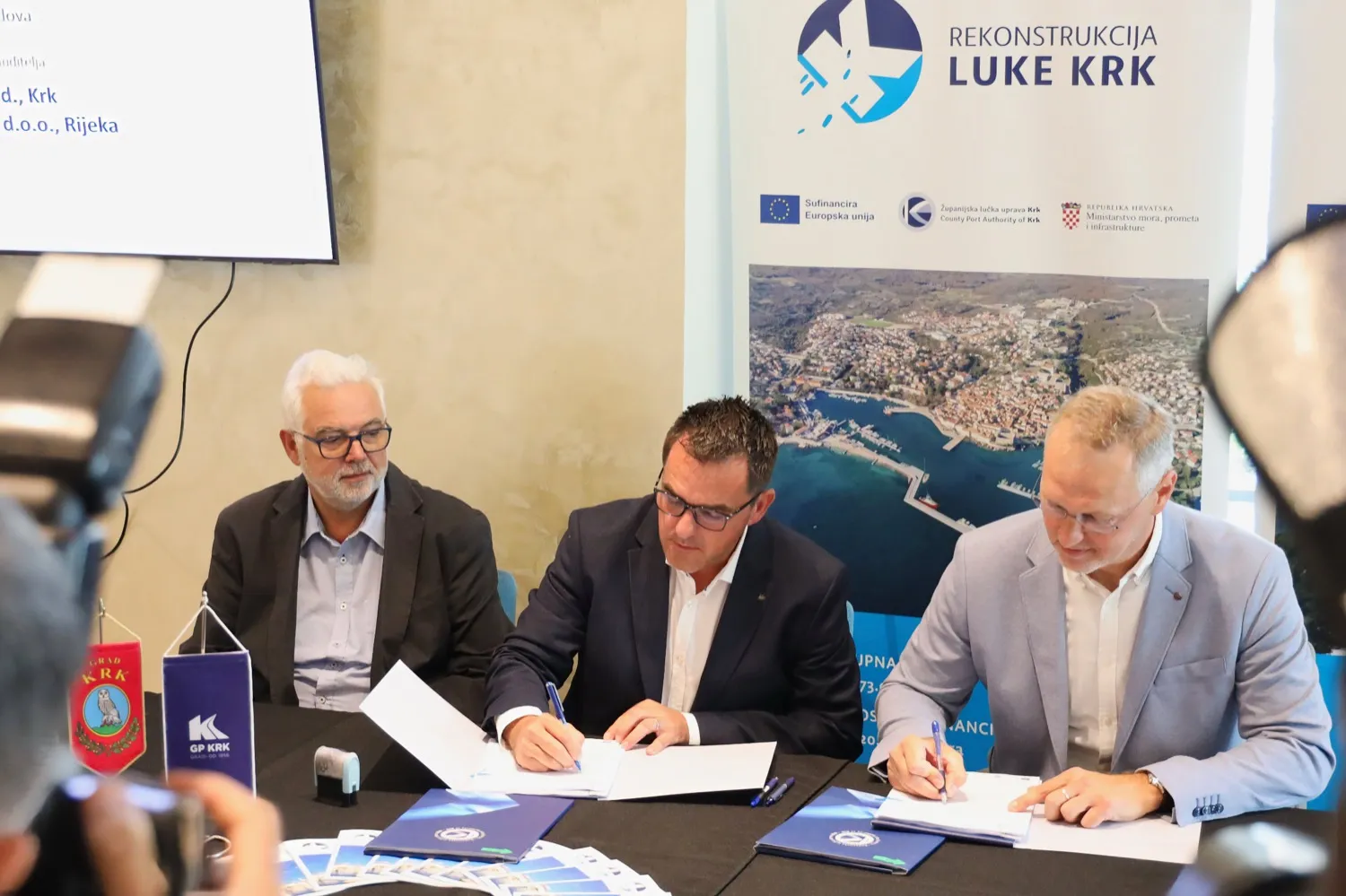 Potpisivanje ugovora